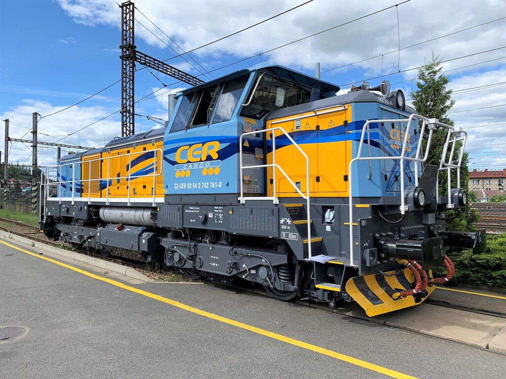 Cz Loko Delivers First Effishunter M To Cer Cargo Railway News