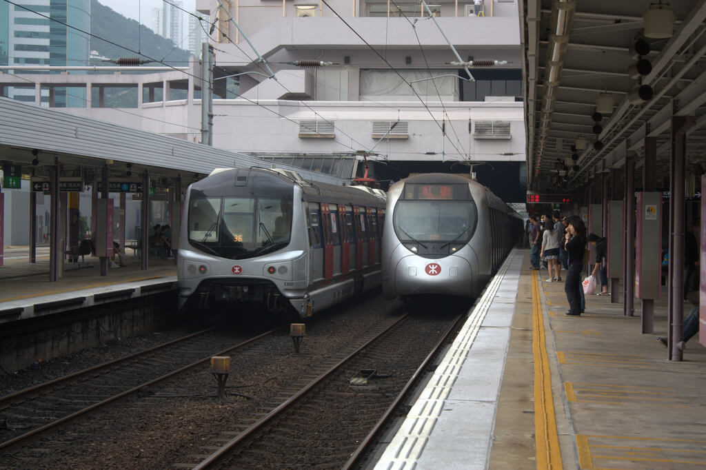 Sha Tin Station, Hong Kong © Peter Bonnett (license)