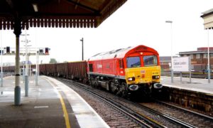 db-cargo-uk-train