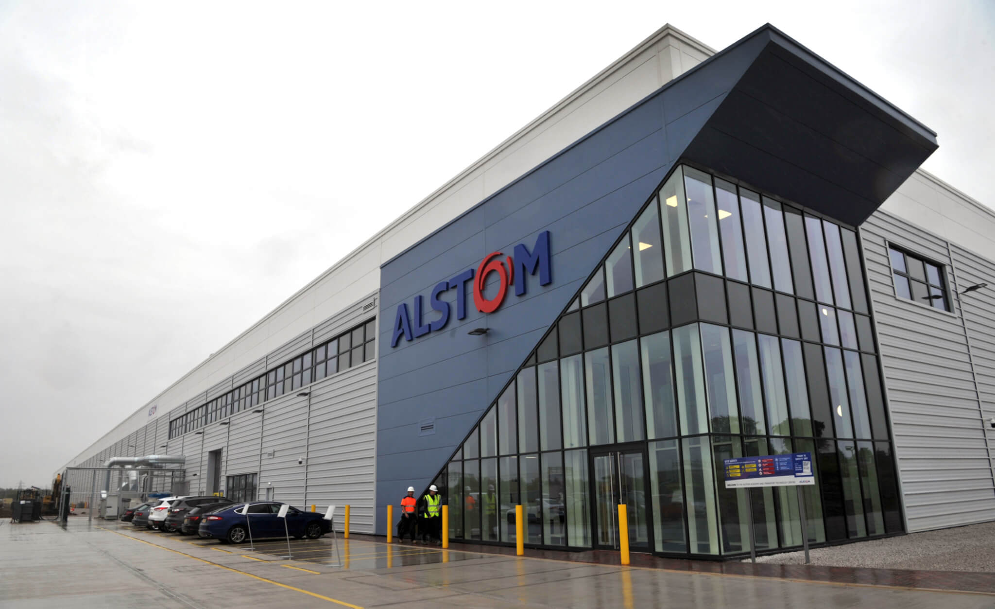 Alstom opens its new rolling stock modernisation facility in the UK