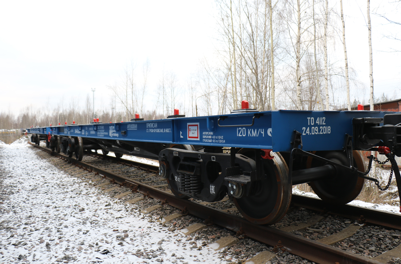 UWC delivers 60 heavy duty flat cars