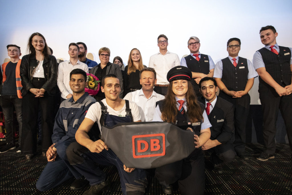 Deutsche Bahn To Hire 22,000 New Employees In 2019 | Railway-News