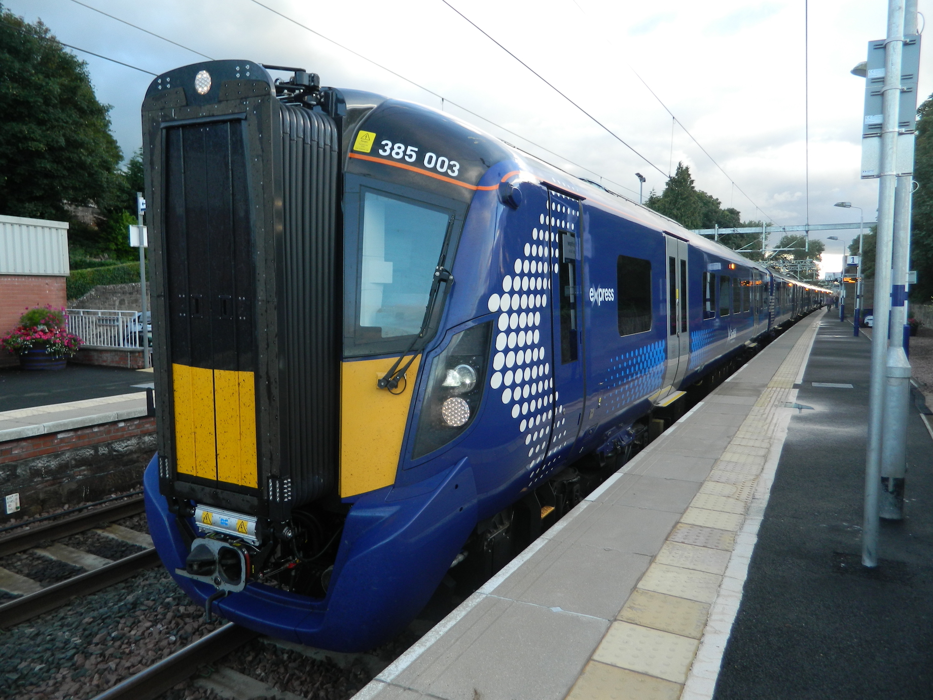 A new Hitachi Class 385 EMU in Scotland