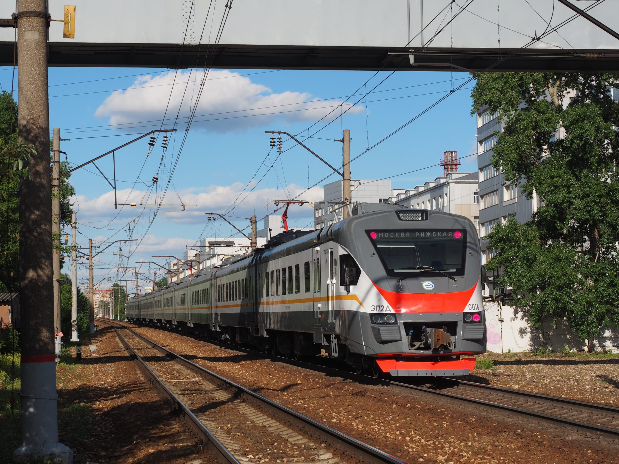 A CPPK EP2D EMU in Russia