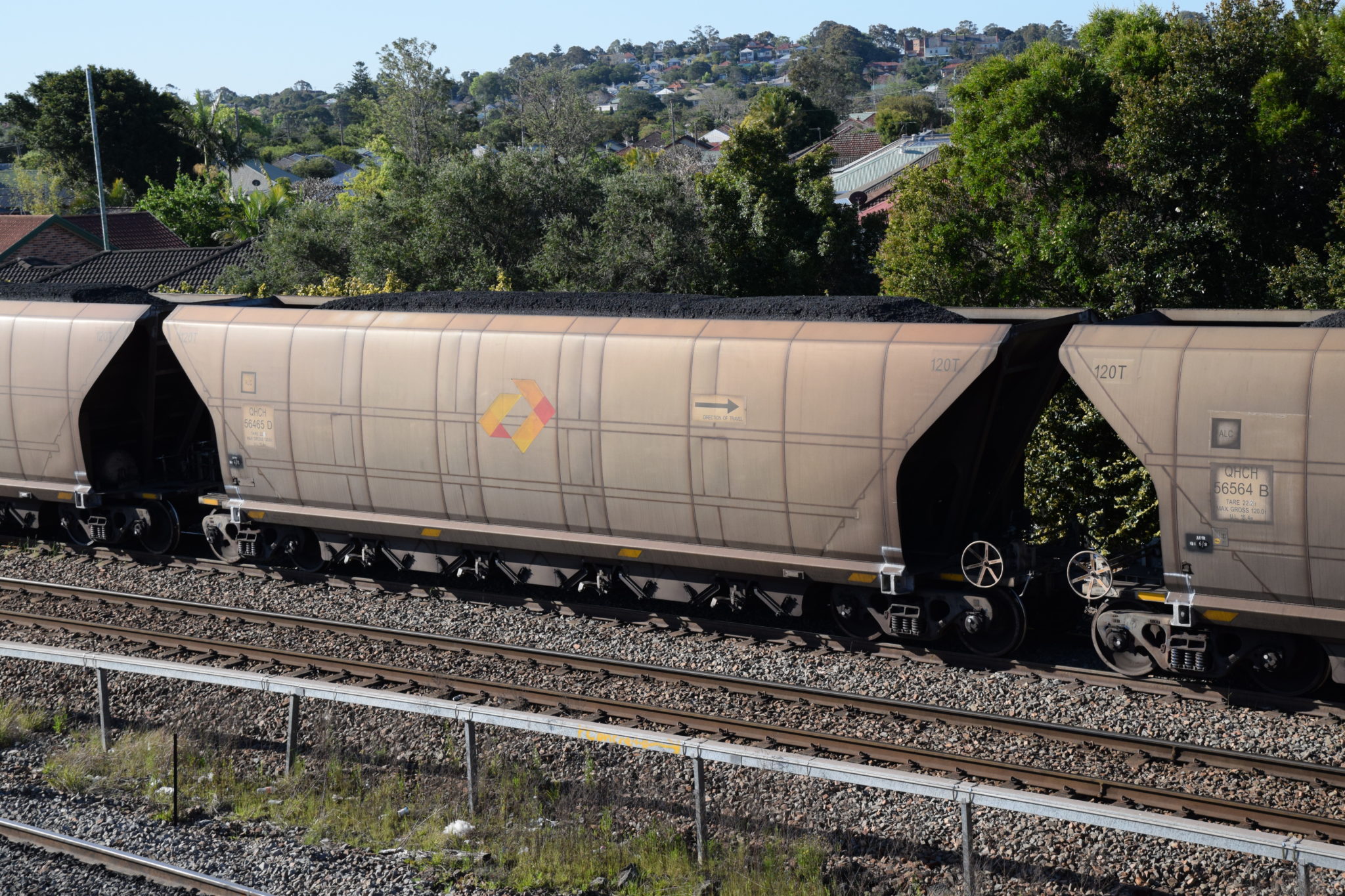 CRRC and Aurizon Sign Contract for 264 Narrow Gauge Coal Hopper