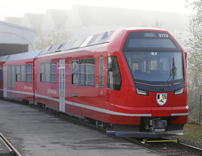 Stadler and Rhaetian Railway Unveil New Capricorn Train