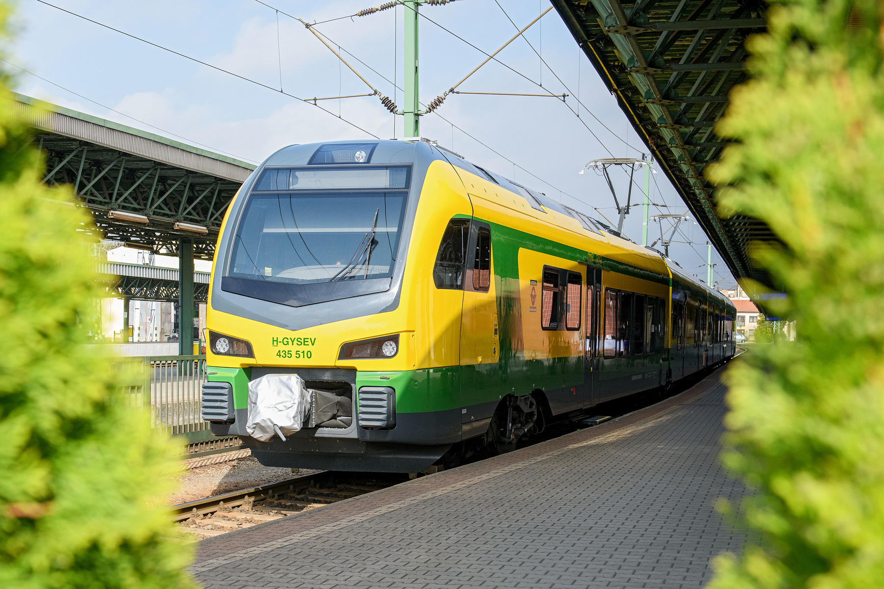 Stadler FLIRT train for GYSEV