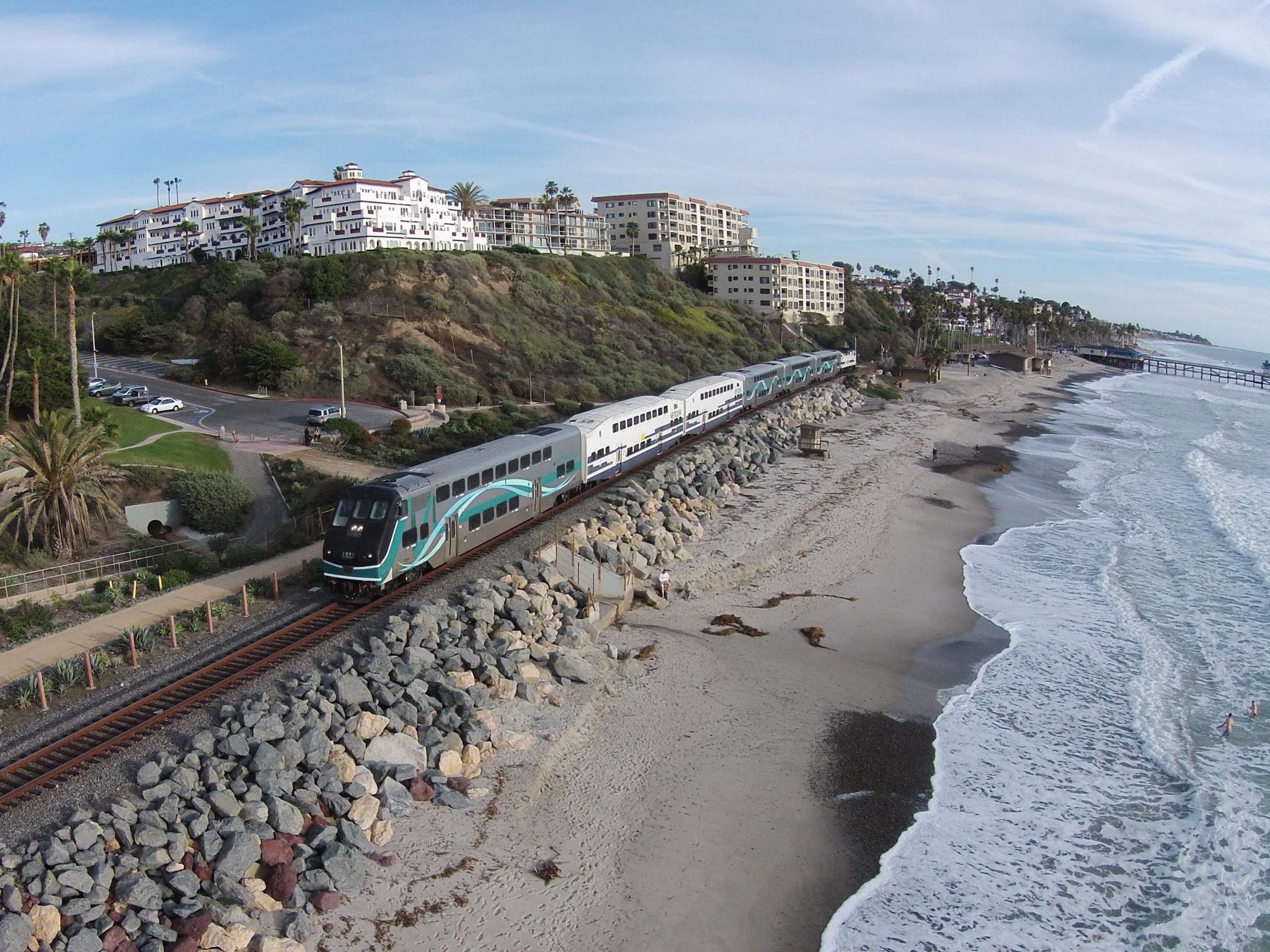 A Metrolink train in San Clemente, California 