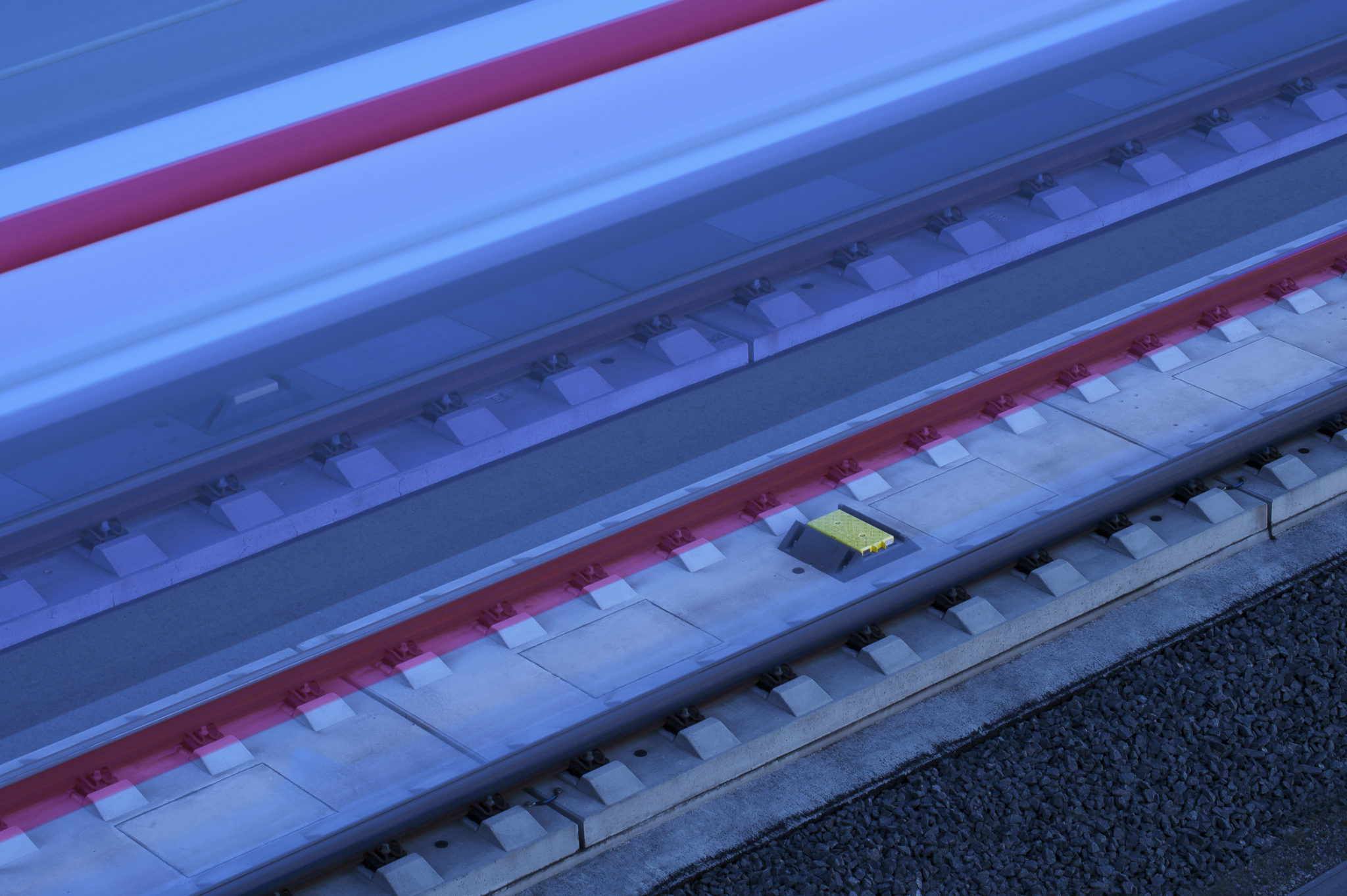 A eurobalise for ETCS allows the train to communicate with the track