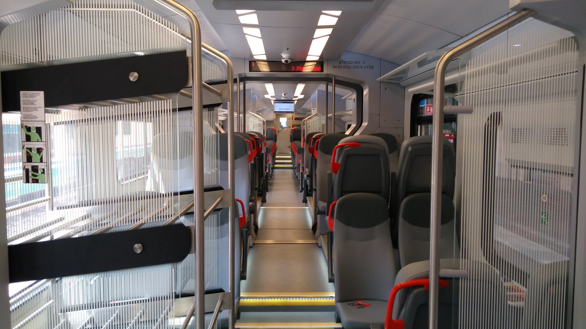 Impuls Newag for FSE Interior with luggage rack