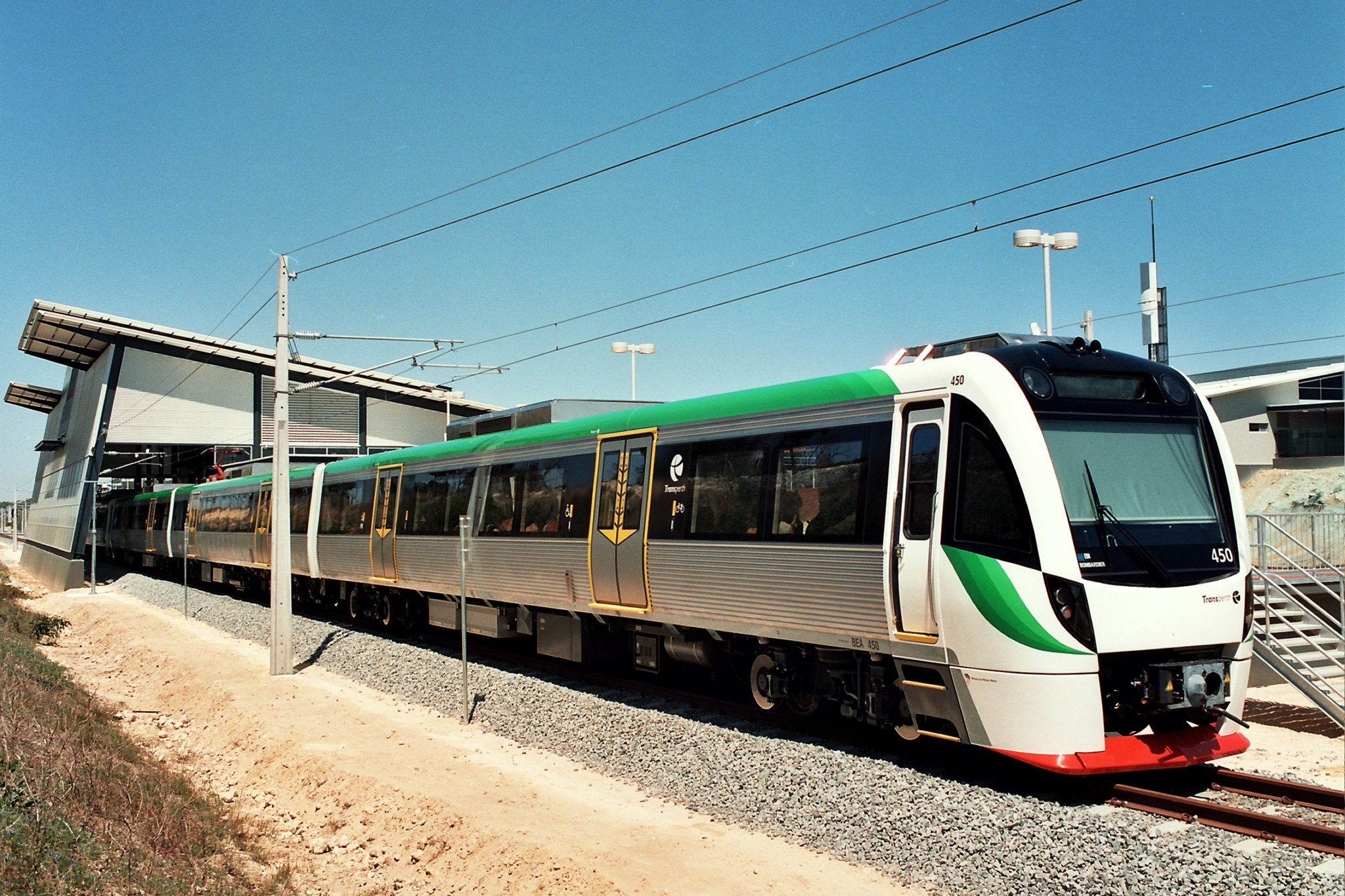 Bombardier-EDI Downer JV celebrates delivery of final B-Series EMU for Perth