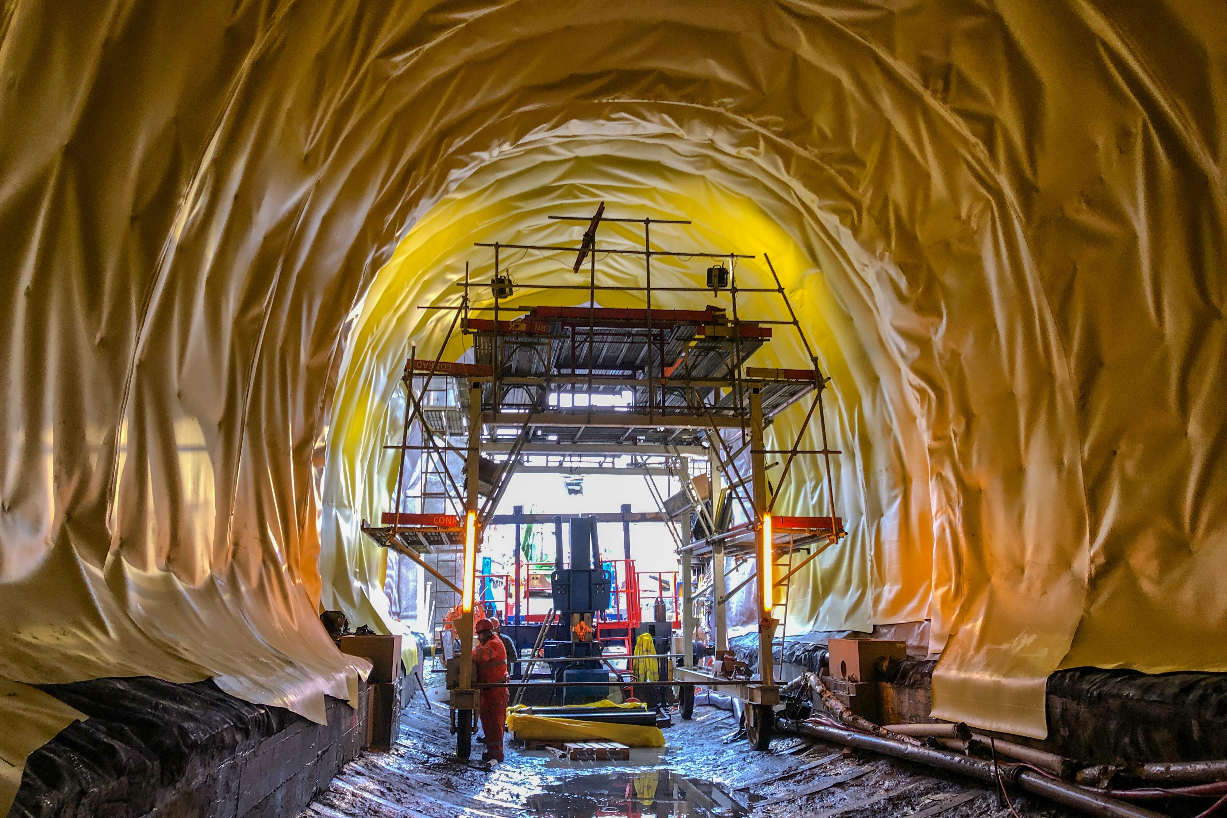 Railway tunnel infrastructure