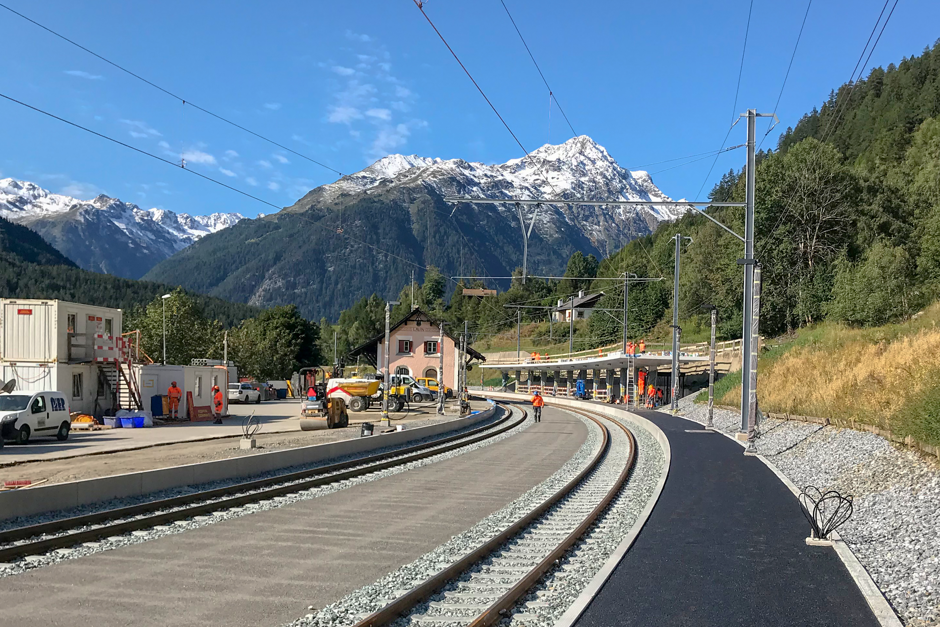Engadine Line infrastructure works - Lavin station