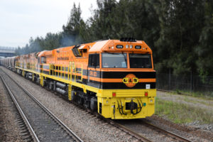 Australian and Queensland Governments Sign Inland Rail Agreement