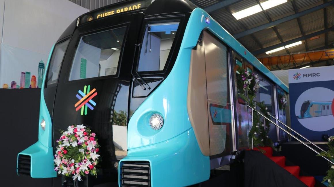 Alstom reveals new train for Aqua Line