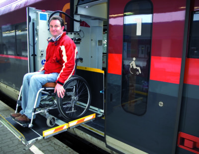 PALFINGER Develops Wheelchair Lifts for Regional Trains in Germany
