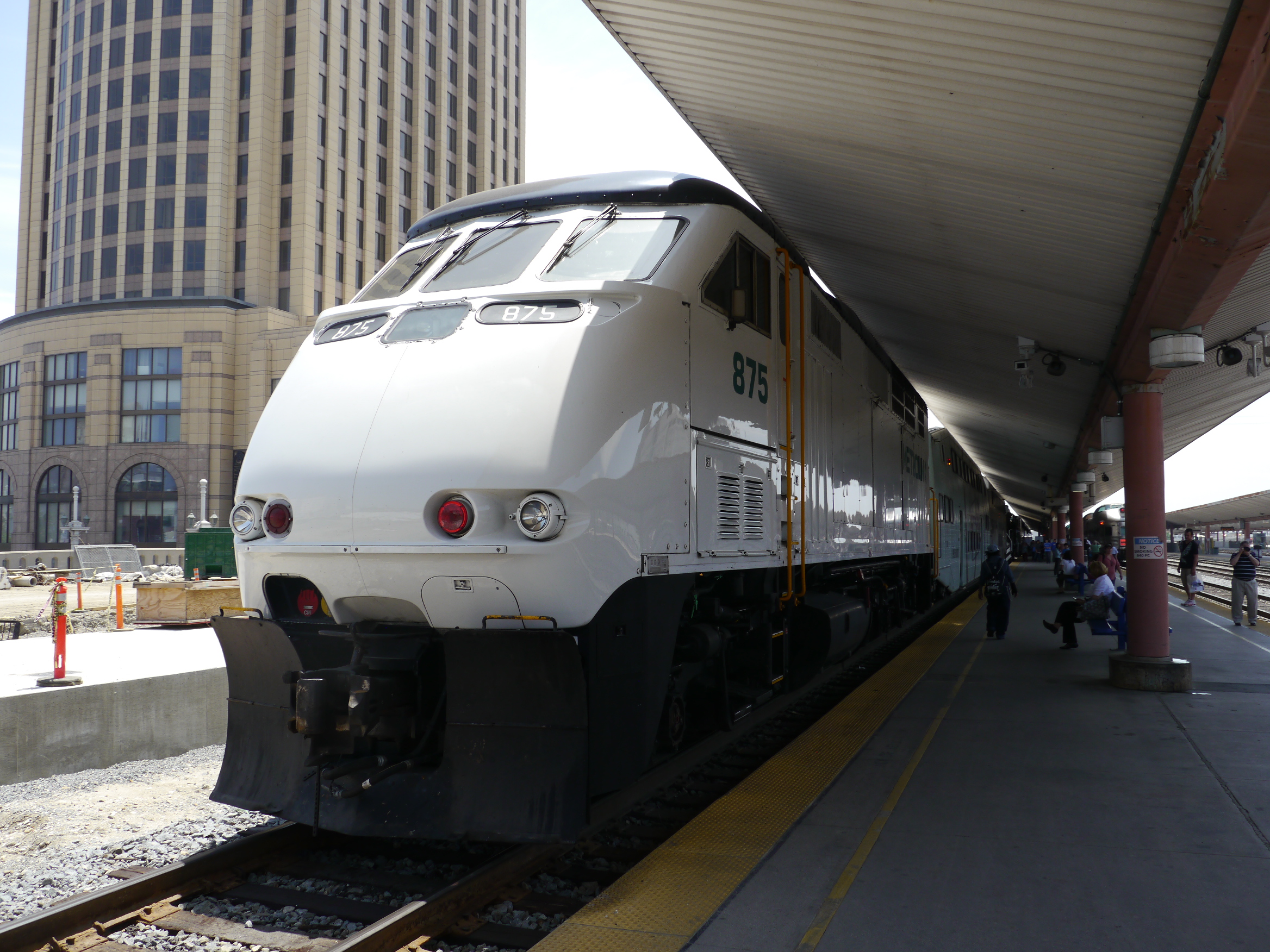 Metrolink train