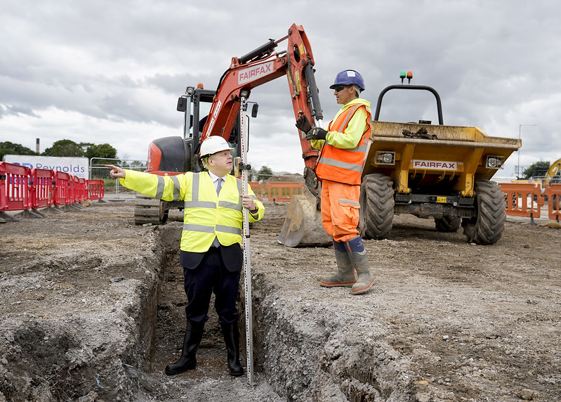 Boris Johnson marks start of construction at Goole