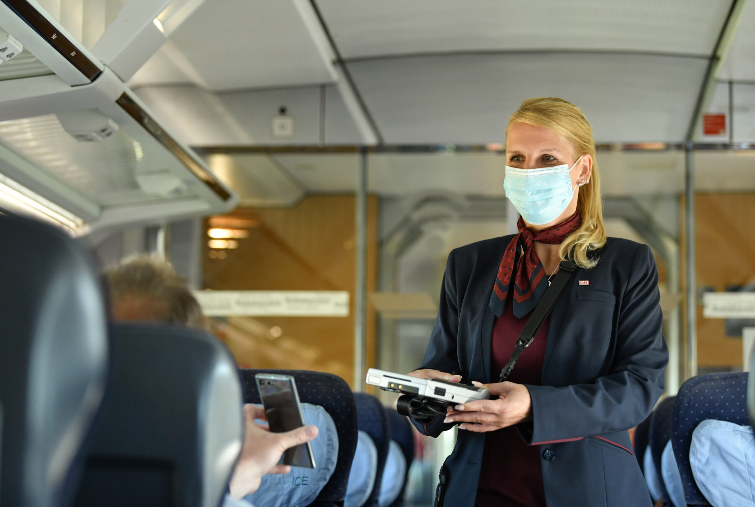 risk of contracting coronavirus on trains
