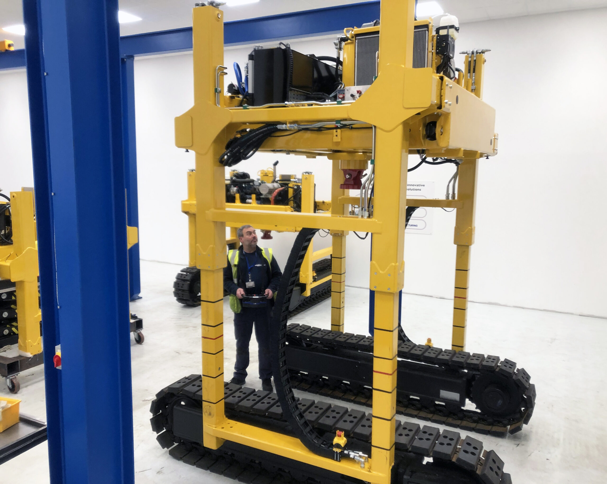 Unipart-McCulloch-Panel Lifter Manufacture