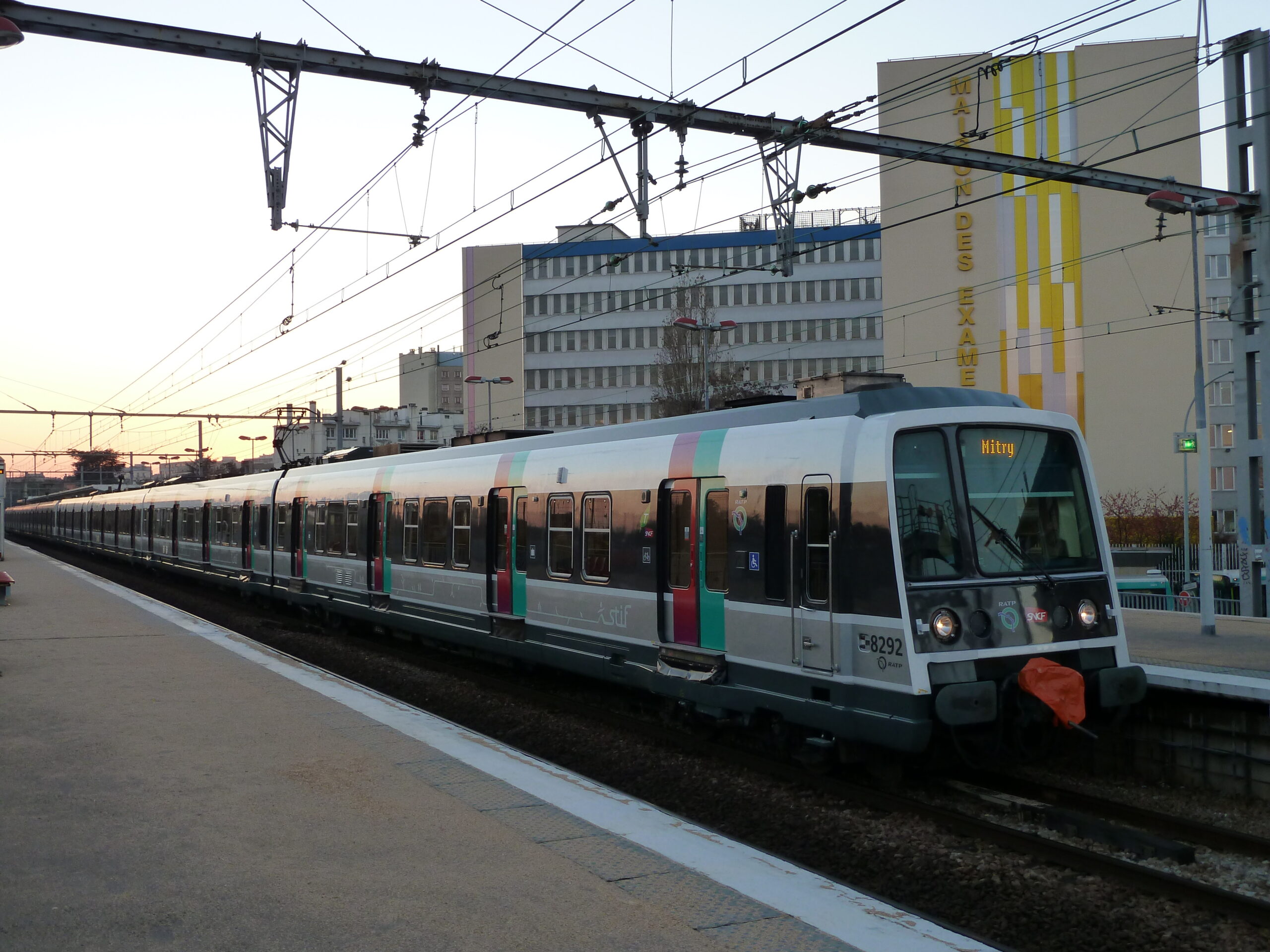An MI 79 EMU - the rolling stock currently operating on Line B