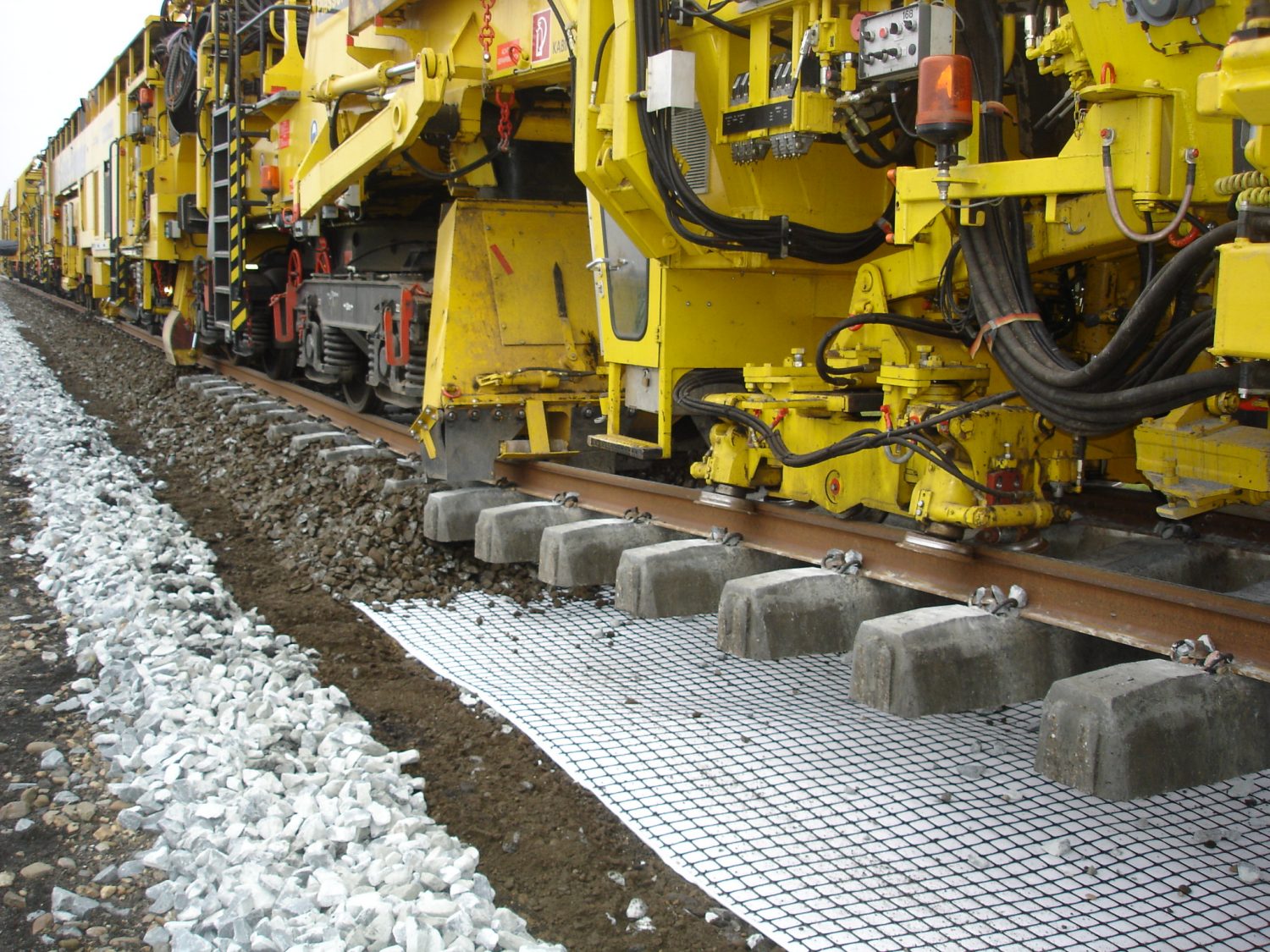 Case Study Ballast Renewal in Friesland, Netherlands RailwayNews