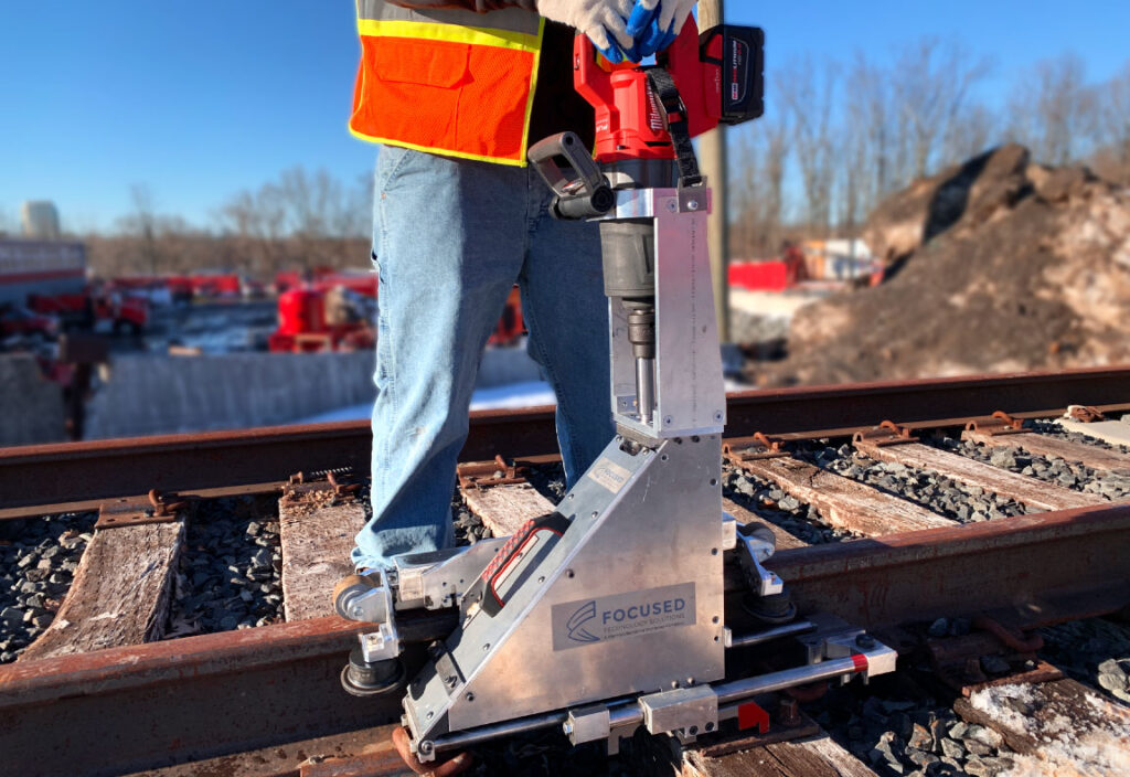 Battery-Operated E-Clip Inserter/Remover