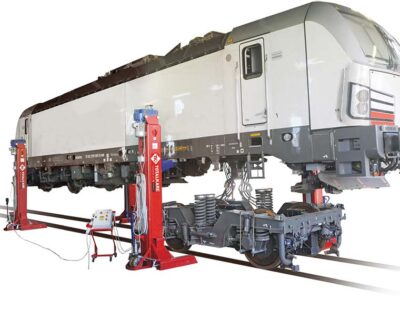 Totalkare Railway Lifting Jacks Specification Sheet