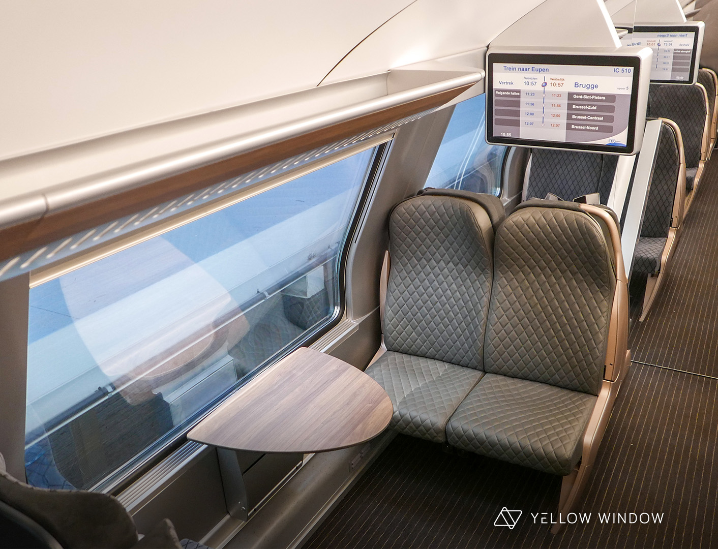 Bombardier Alstom M7 double deck train