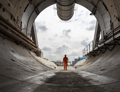 HS2 Tunnel Boring Machine Completes First Mile Under the Chilterns