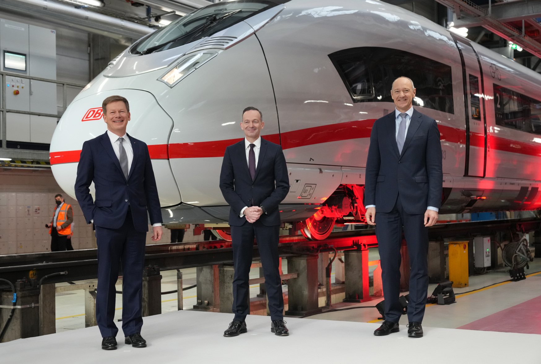 Deutsche Bahn purchases 43 new ICE 3 neo trains from Siemens Mobility