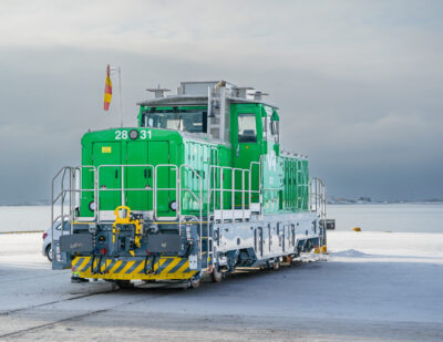 Finland: VR Group Receives First Dr19 Locomotive from Stadler