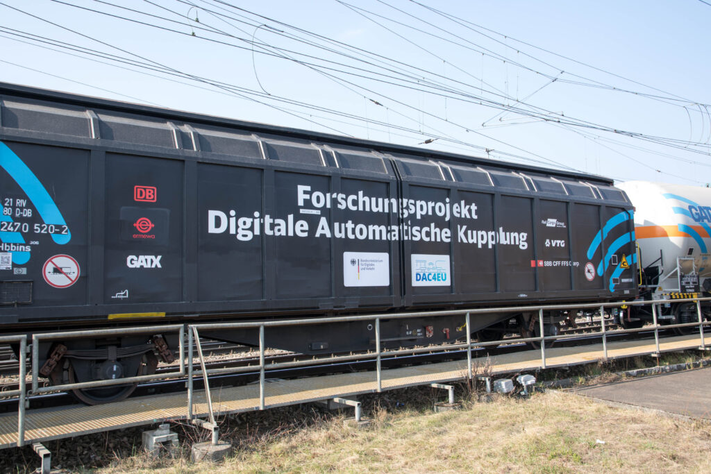 Testing of a digital automatic coupling (DAC) for freight rail continues with trials by SBB Cargo in Switzerland