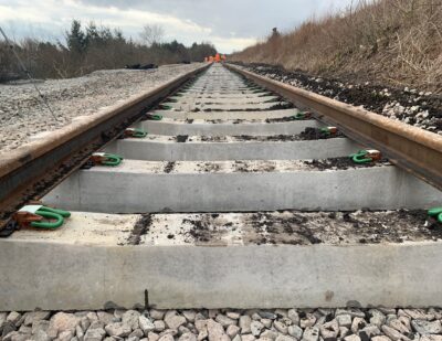 Scotland: First Rails of Levenmouth Rail Link Are Laid
