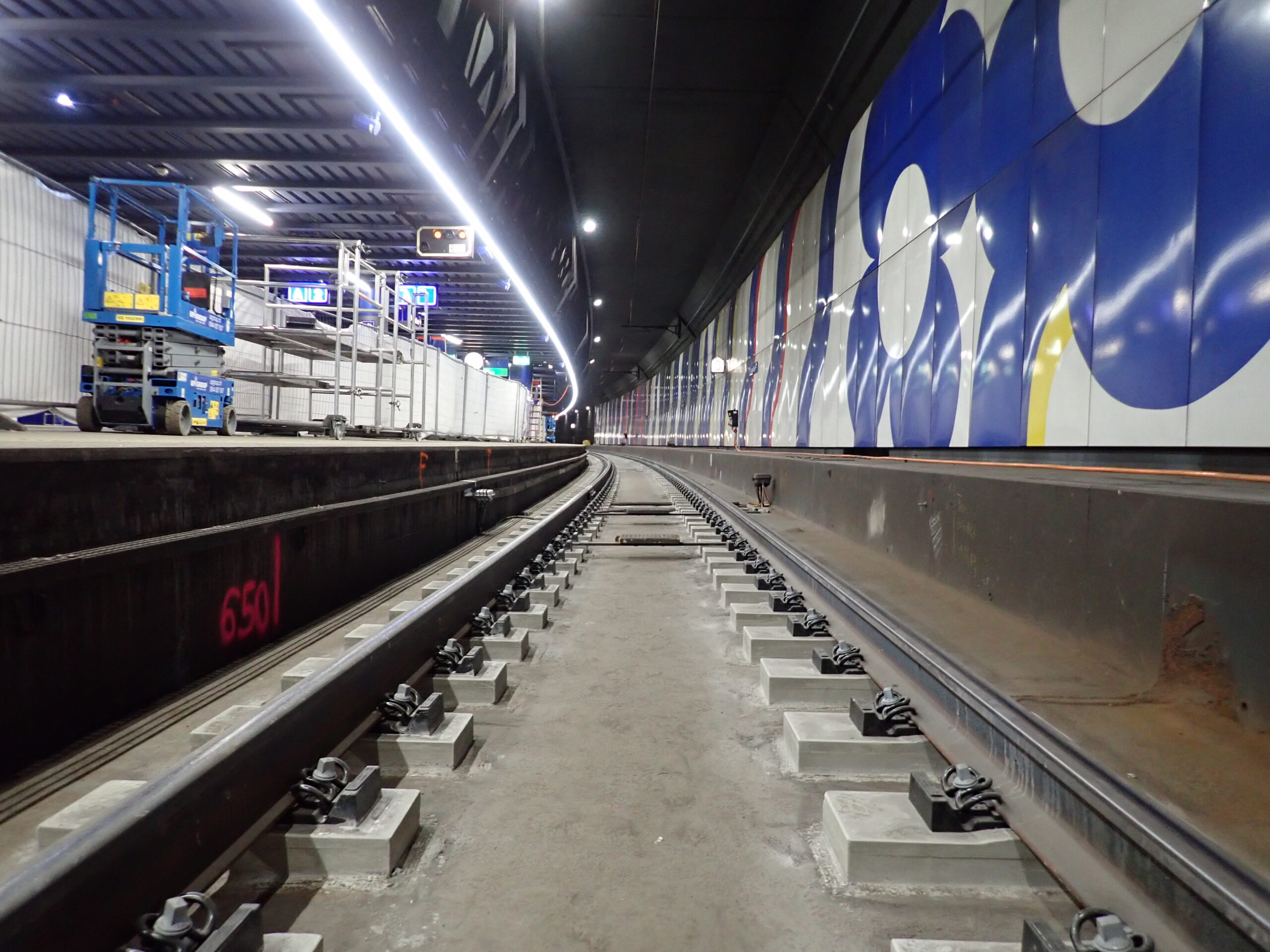 The ballastless track in Zurich Airport station. We replaced the rails and sleeper blocks while the decades-old slab remains in place for another 50 years at least