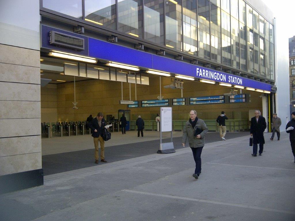 Farringdon Station with EMS Multi-track Natural