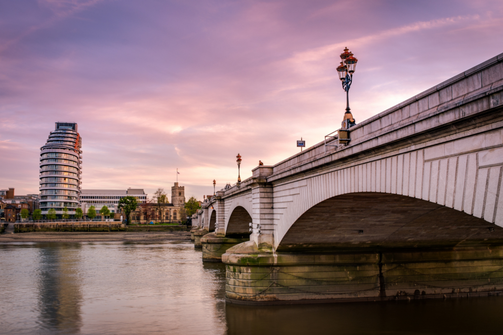 Specialinsert's KEEP-NUT® inserts were used for Londons Putney Bridge