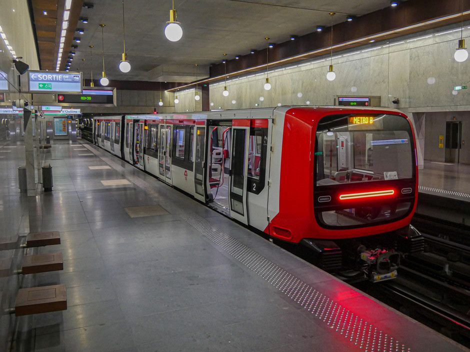 Line B Lyon metro