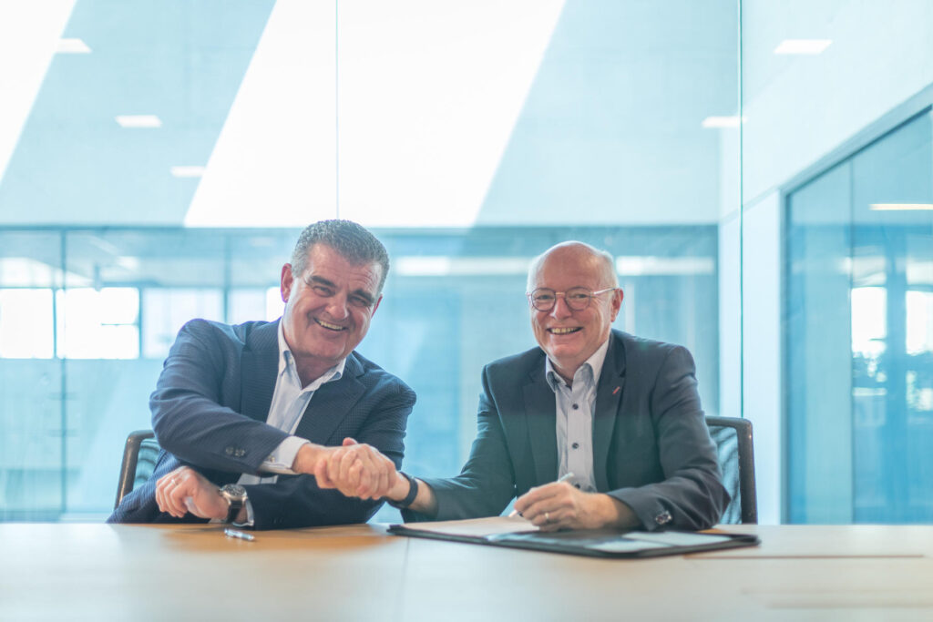 SBB and Stadler Sign Contract for Largest Order in Swiss Rail History