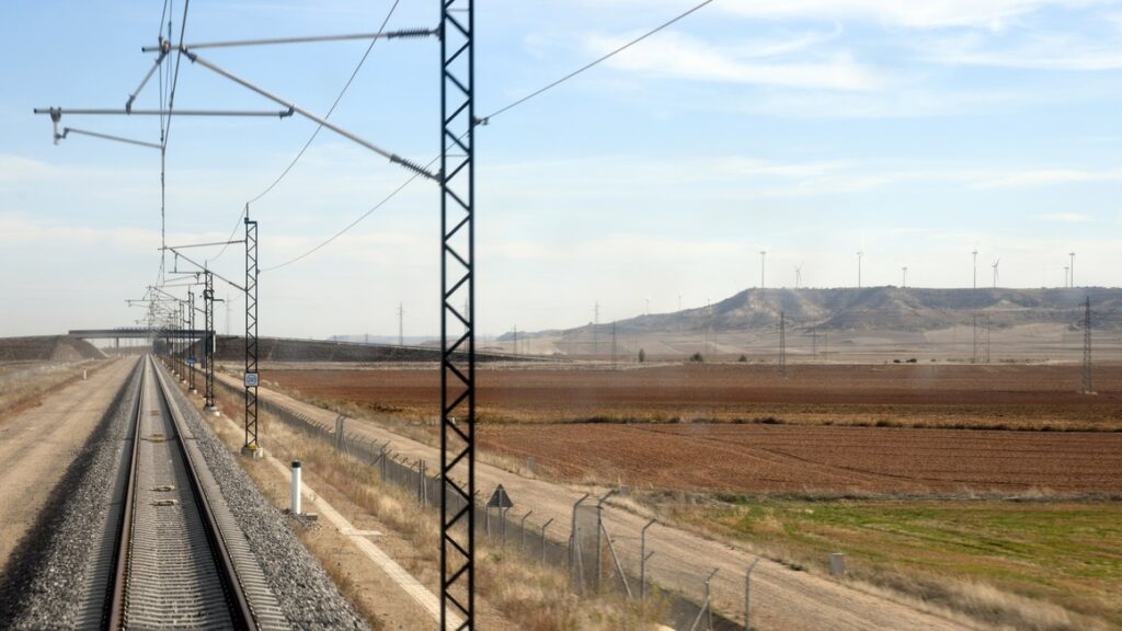 The Madrid - Burgos high-speed line was officially inaugurated on 21 July