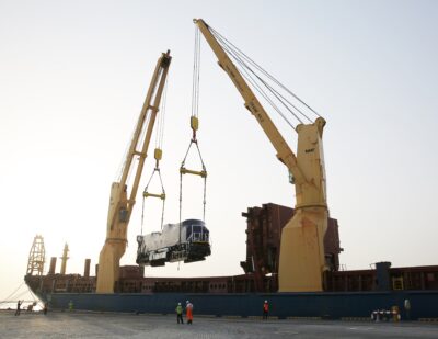 First of Etihad Rail’s New Fleet Arrives in the UAE