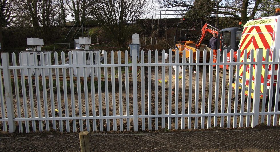 No Earth Bonding Ensures TouchSAFE Fencing Saves Time and Money | Complete Composite Systems