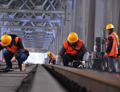 Inspection Robots to Assist with Track Operation and Maintenance