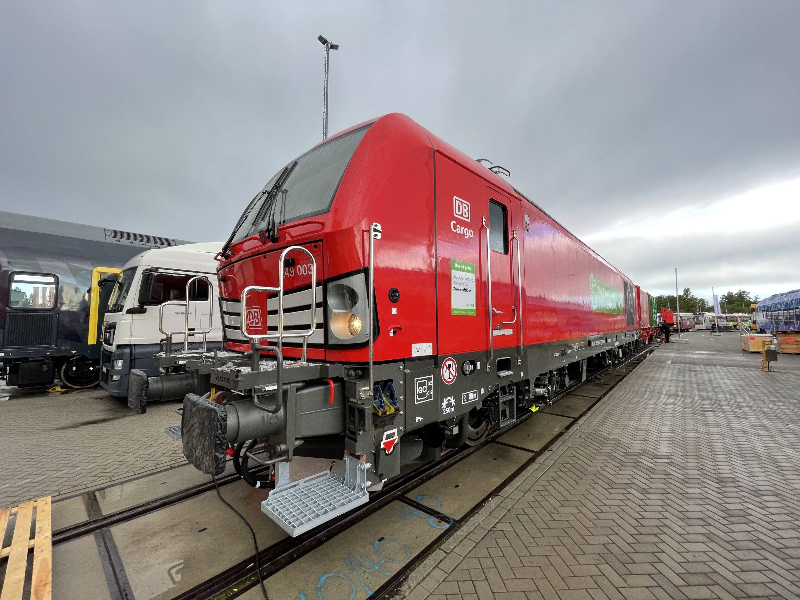 DB Cargo Siemens Vectron Dual Mode