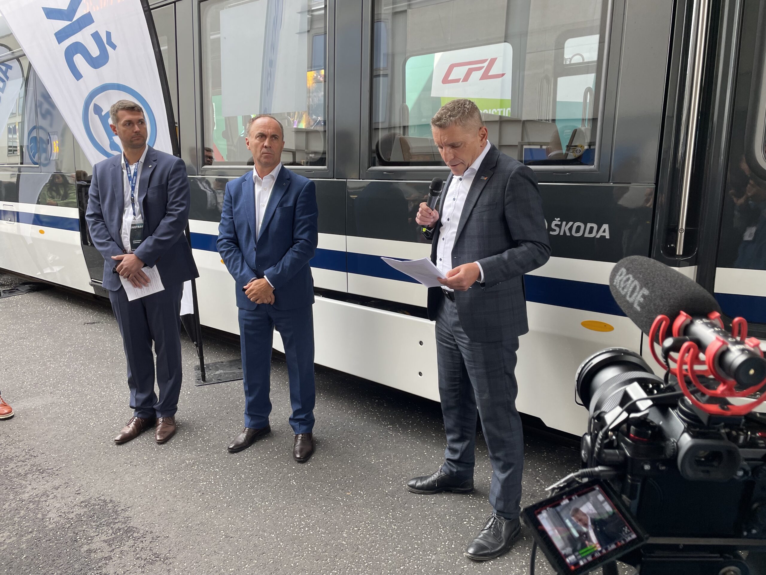 Martin in der Beek from RNV speaks at the unveiling of the Škoda 36T tram