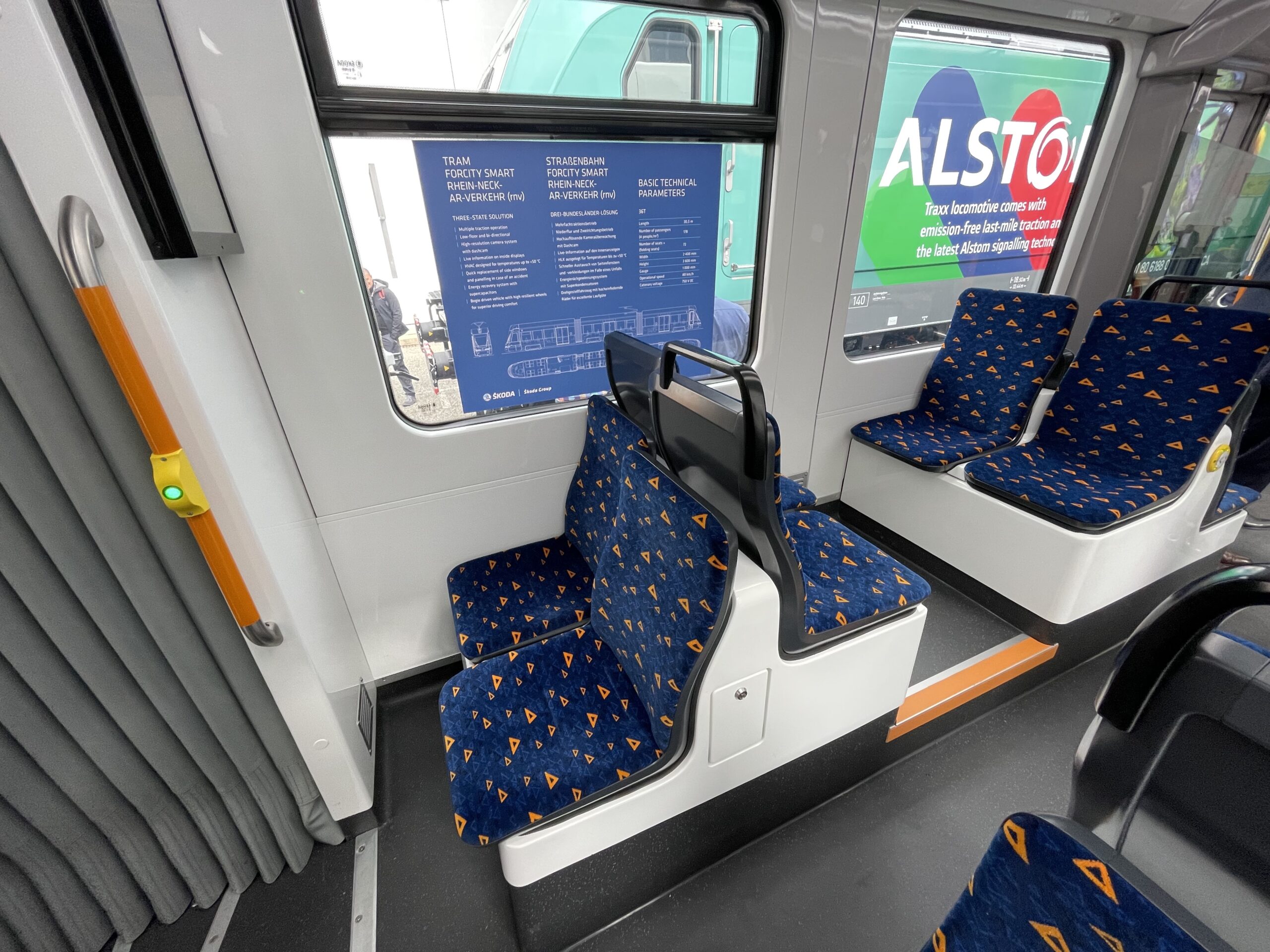 Skoda 36T tram for RNV interior showing the offset seats