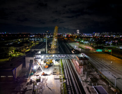 US: Aventura Station Nears Completion with Placement of Pedestrian Skybridge