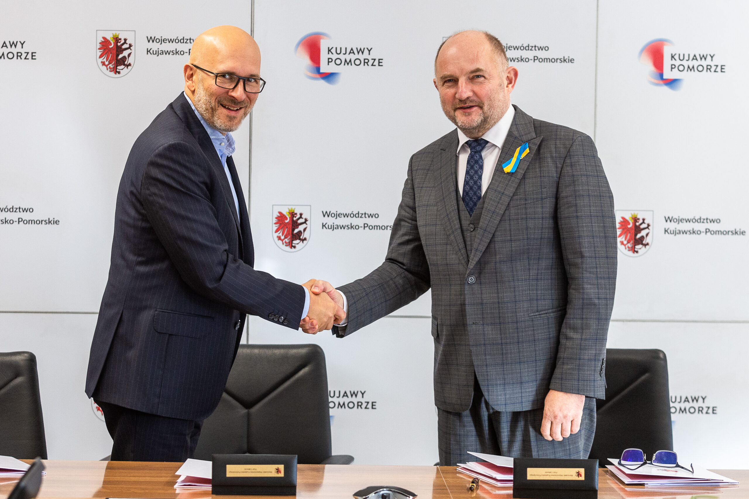 Arriva signs passenger rail contract in Poland