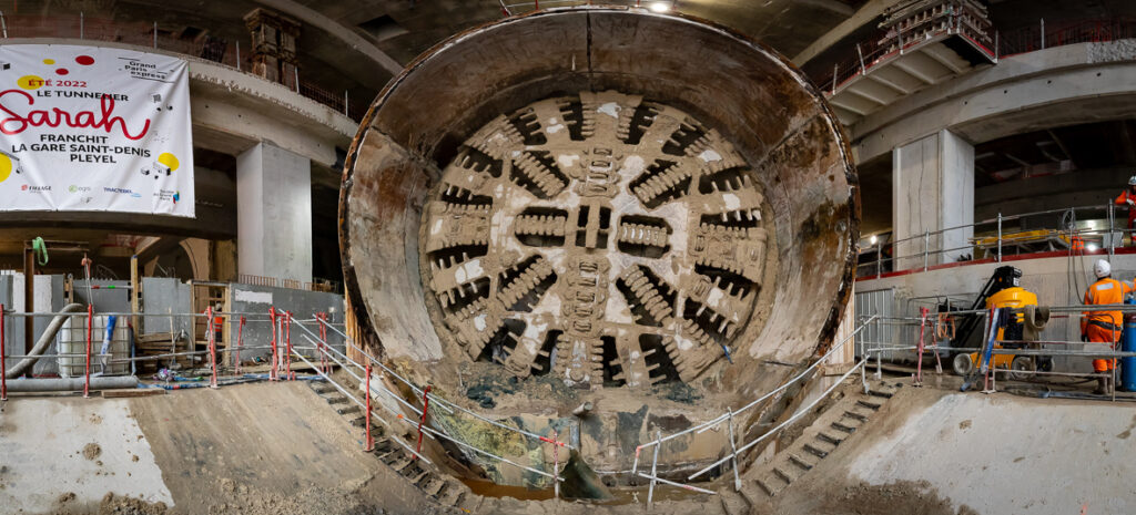 The Sarah tunnel boring machine during the dismantling of the bell and before the start of its shifting in September 2022.