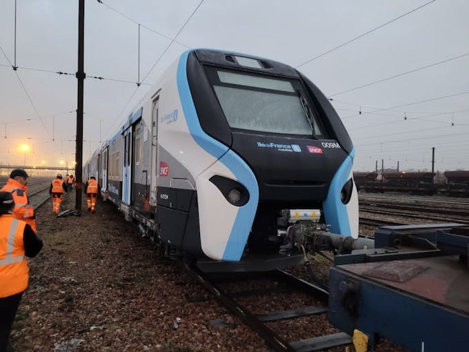 First RER NG train at the Technicentre in Villeneuve Saint-Georges for training SNCF operating teams.